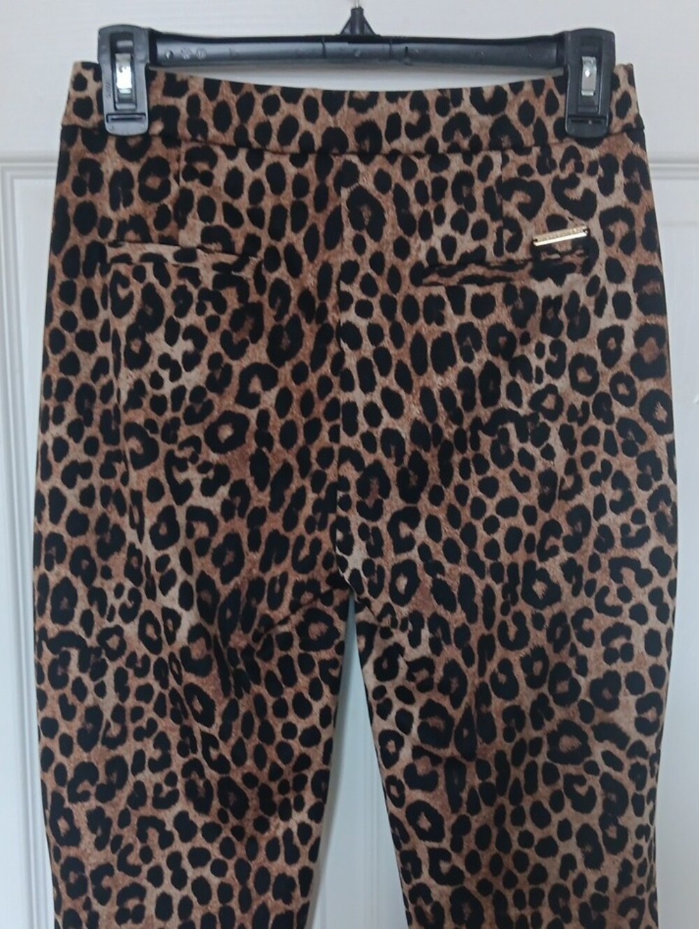Mob Wife.Michael Kors Brown and Black Leopard Print  Straight Leg.XS.EUC